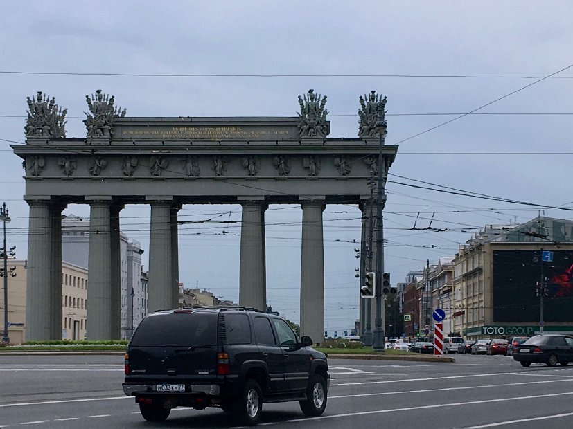 L'Arc de triomphe de Moscou (1834-1838) célèbre les victoires contre la Turquie et la Paix d'Andrinople.