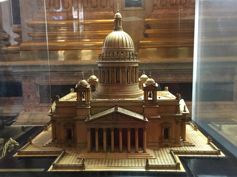 Maquette Saint-Isaac au 1/166ème