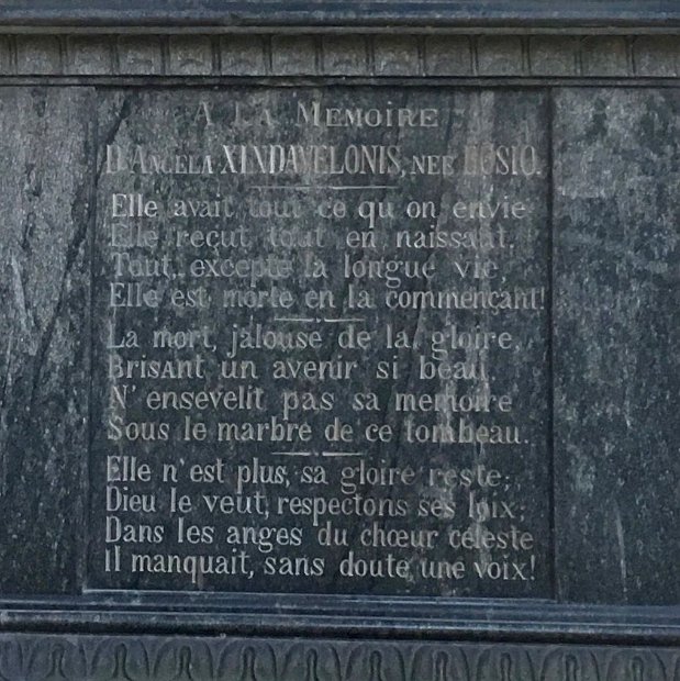 En sa mémoire, un beau poème en français