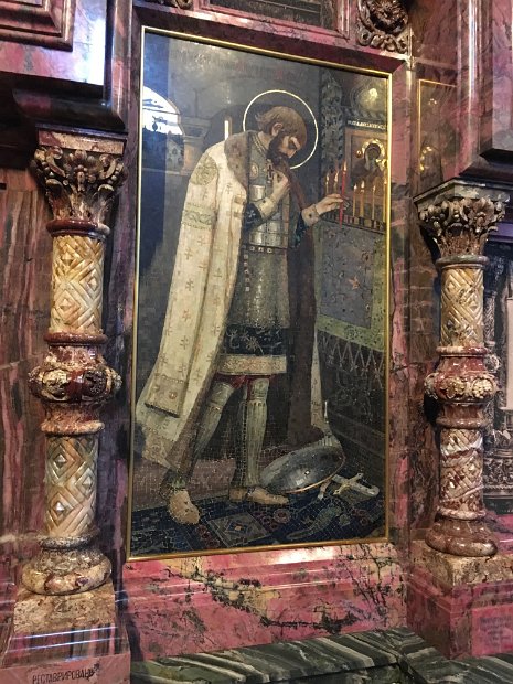 Ici, Alexandre Nevski