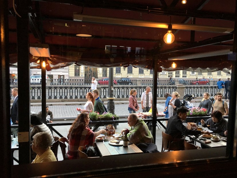 La terrasse du restaurant Chacha, vue de notre table